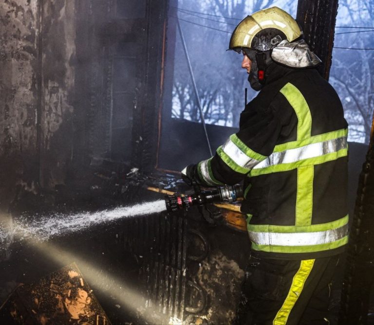 На Харківщині внаслідок побутової пожежі загинув чоловік
