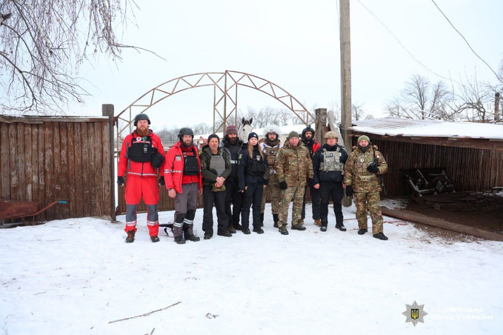 Поліція і коні під час евакуації
