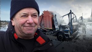 FPV-дрони обстрілюють цивільні автомобілі у селі Руська Лозова