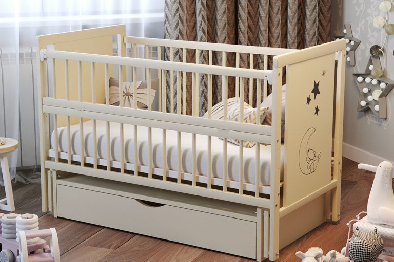 Створення ідеального простору для малюка: вибір першого спального місця та якісних меблів