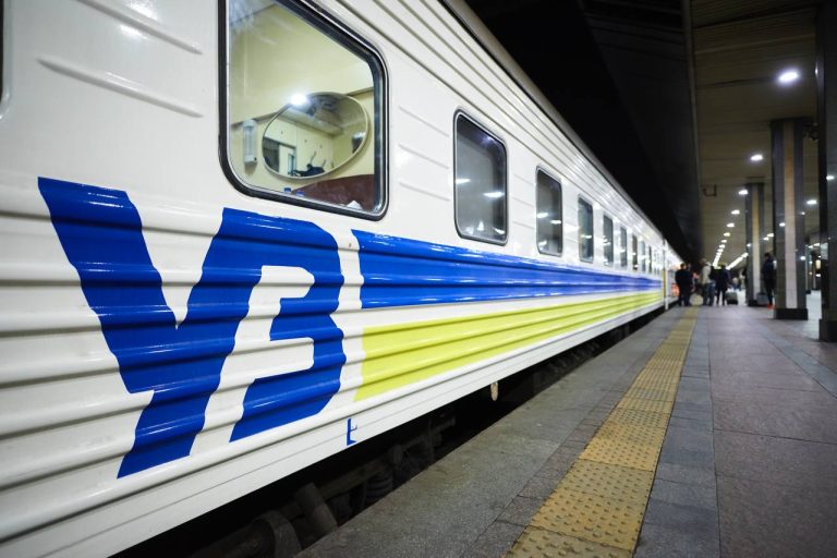 У літній період поїзд між Харковом і Одесою курсуватиме щодня