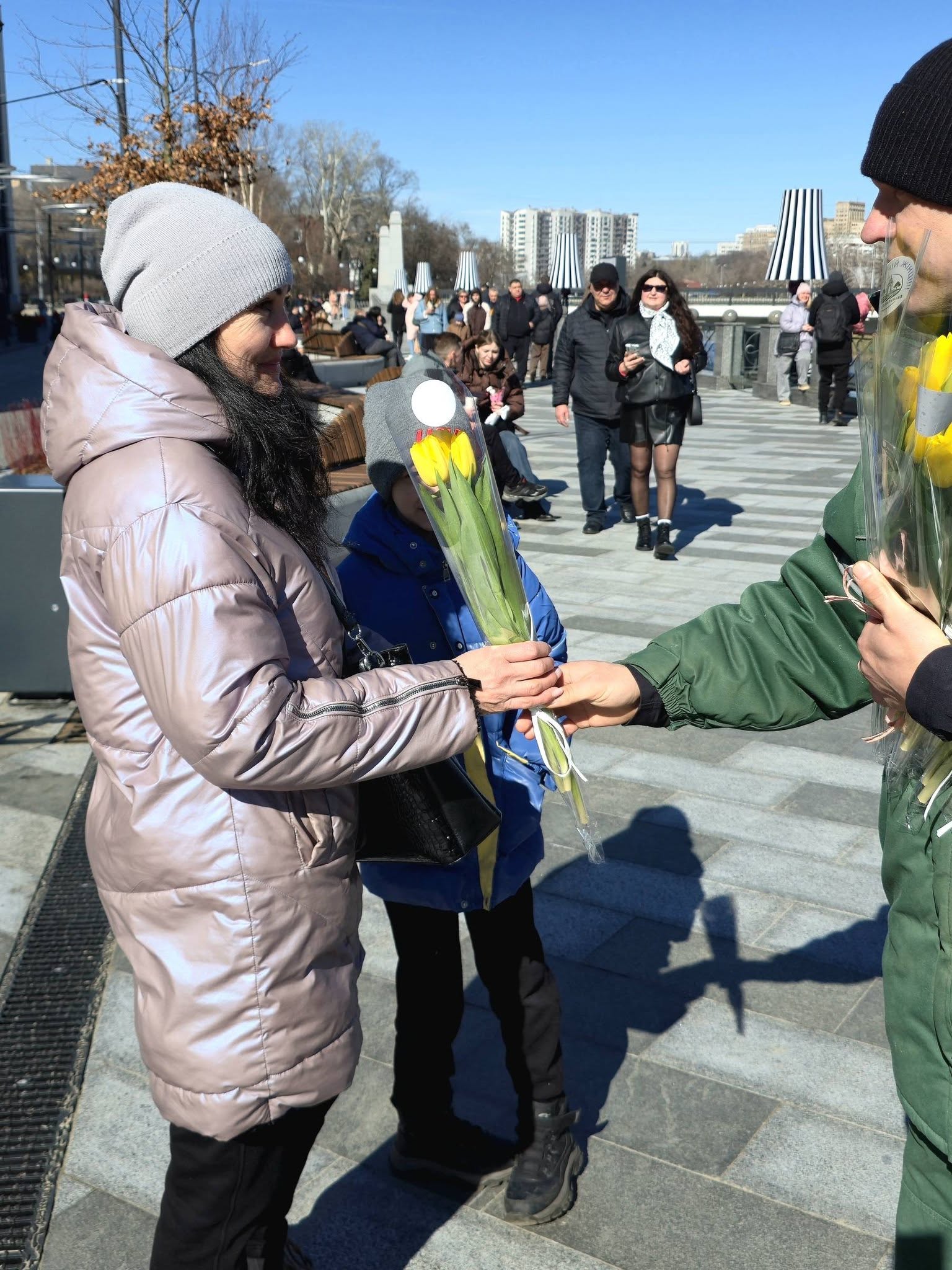 квіти 8 березня дарували харків'янкам 2026 рік 3