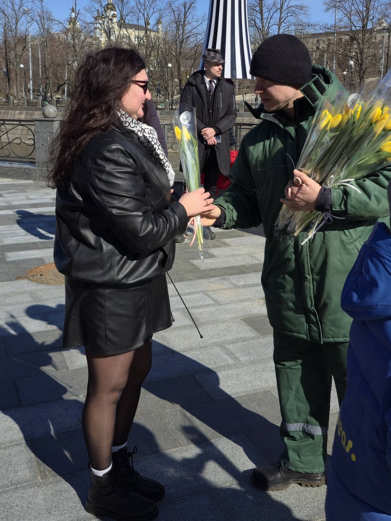 квіти 8 березня дарували харків'янам 2026 рік 4