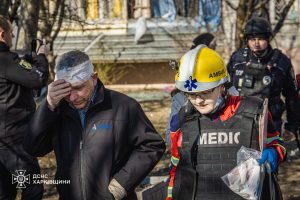 Опубліковано перші світлини з місць ранкових влучань у Харкові