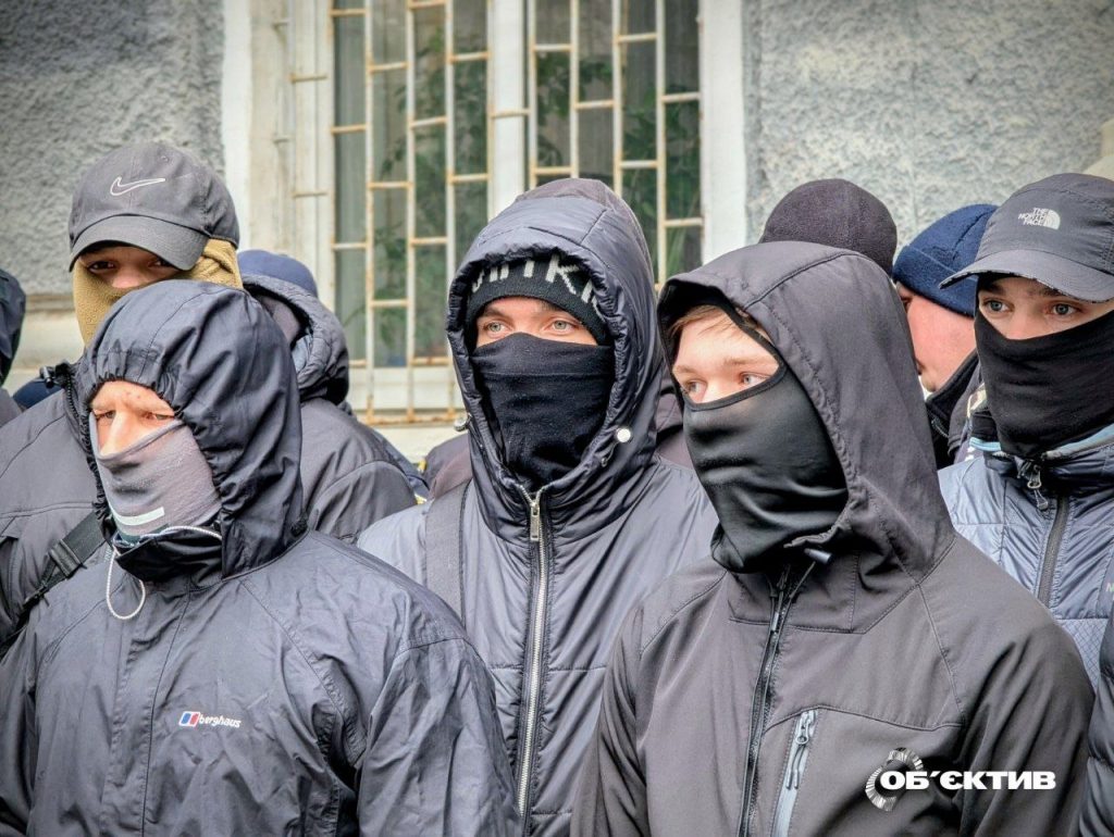 Учасники протесту під судом