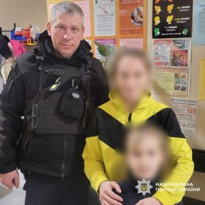 У Харкові чоловік жорстоко побив дружину та малу доньку