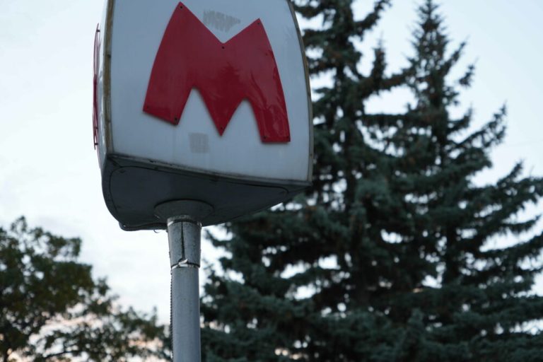 У Харкові тимчасово не додаватимуть наземний транспорт через графіки руху метро
