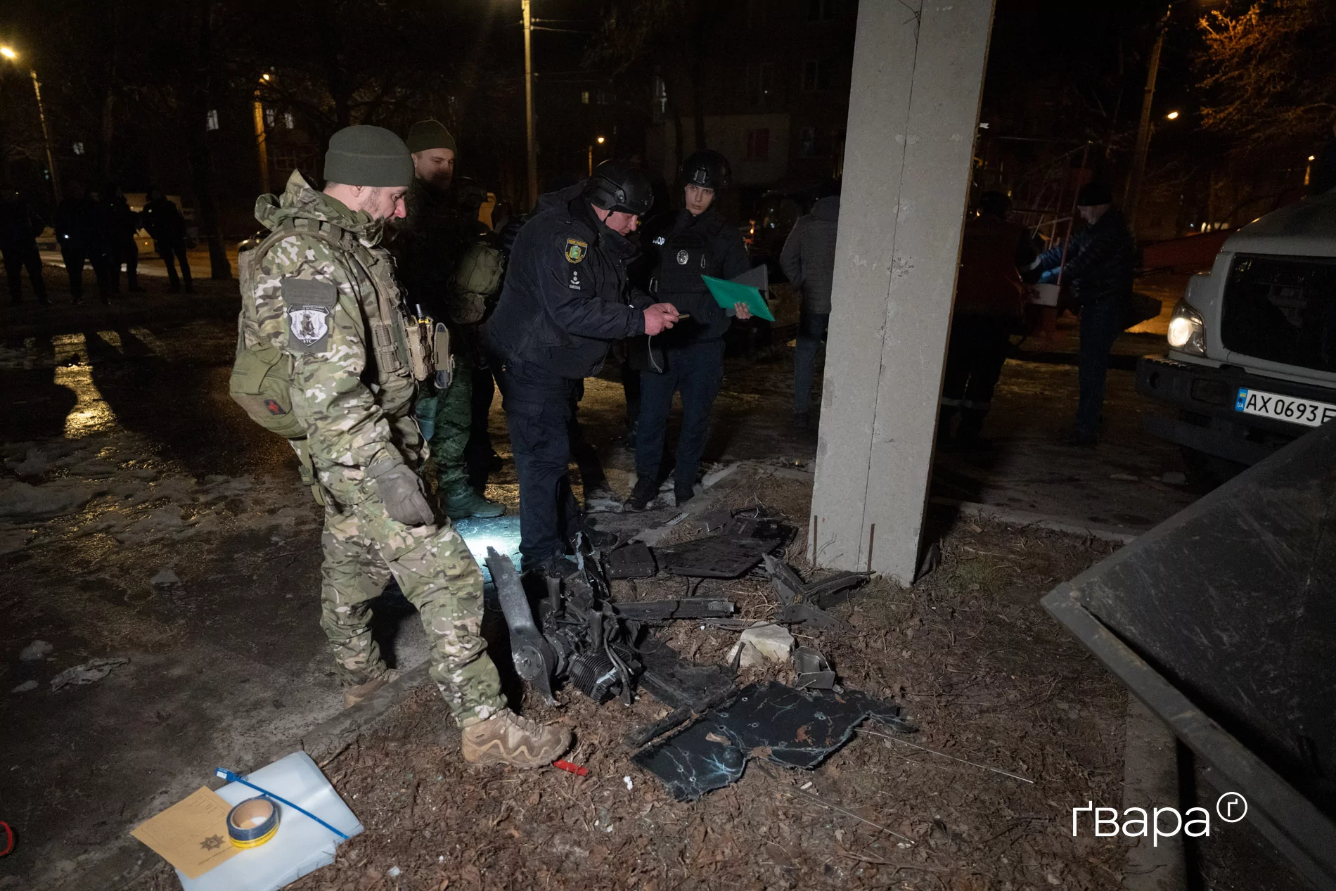 Правоохоронці працюють на місці обстрілу