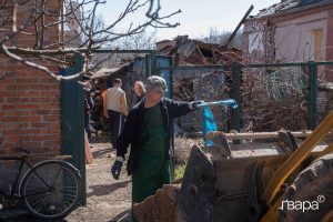 Вісім людей поранені внаслідок обстрілів на Харківщині