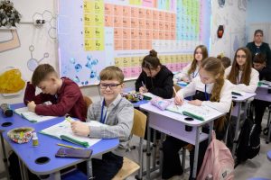 У Холодногірському районі Харкова урочисто відкрили другу чергу підземної школи