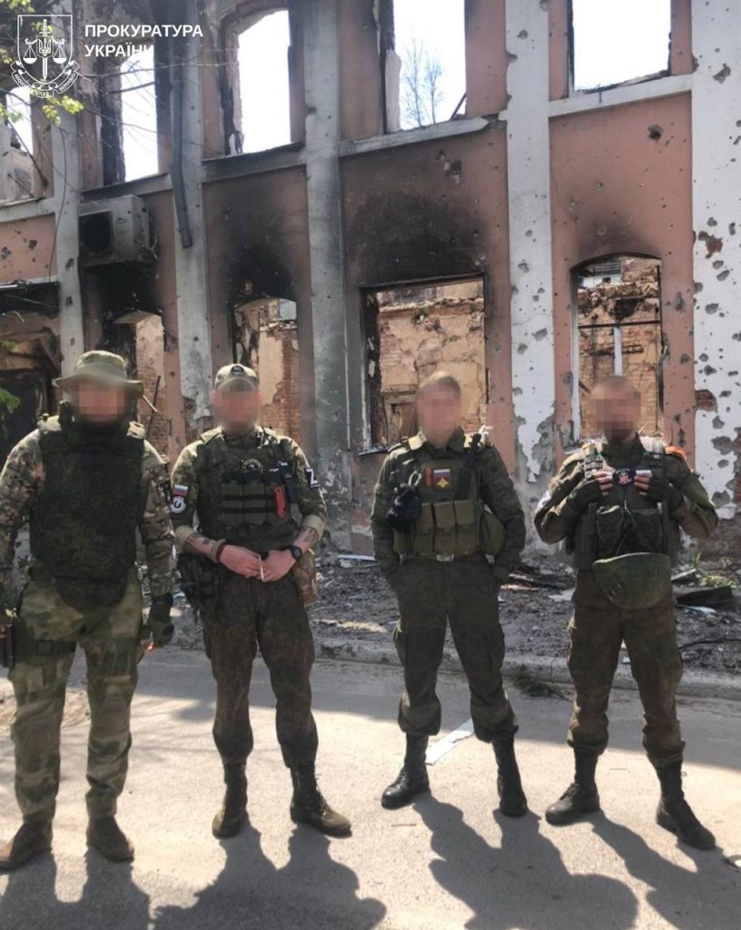 Документальні фото з місця подій