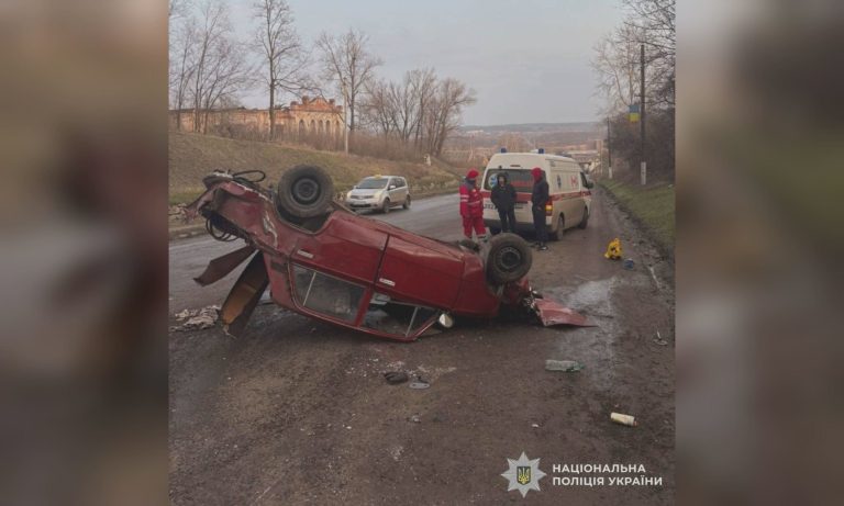 На Харківщині 15-річний водій перекинув авто — друзі здали його поліції