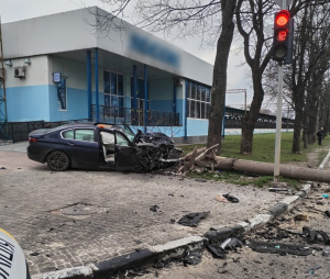 У Харкові на перехресті внаслідок зіткнення двох автомобілів загинув водій