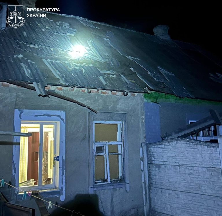 Вночі у Люботині підприємство зазнало масованого обстрілу БпЛА