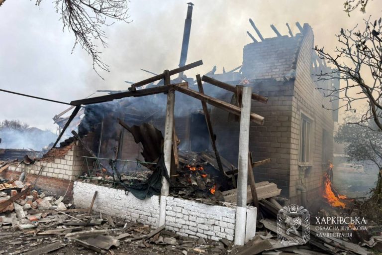 Балаклію вразили трьома ударами БпЛА — одна загибла