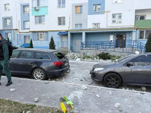 Терехов оприлюднив кадри удару БпЛА по будинку в Харкові