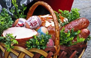 Великдень у Харкові: реальні ціни на м’ясо й ковбасні вироби