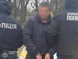 На Харківщині до суду скерували таксиста, якого підозрюють у торгівлі PVP (фото)