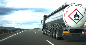 Що таке ADR вантажі та як їх доставляють?