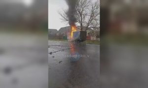 На Харківщині ворожий дрон поцілив у «Газель», водій загинув (відео)