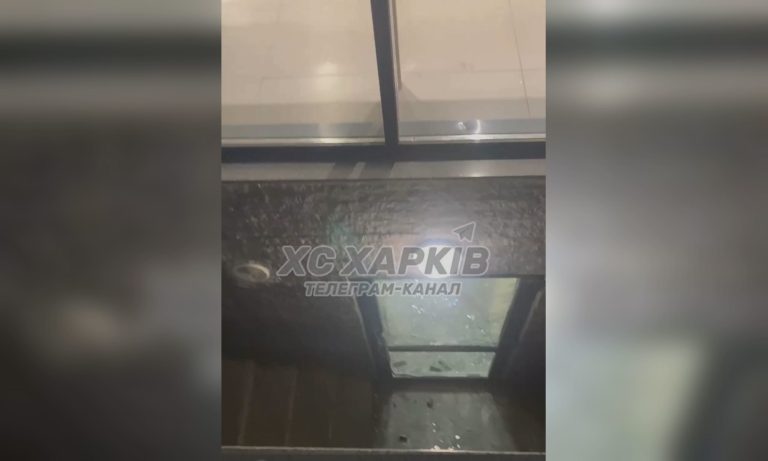 У Харкові біля супермаркету прогримів вибух гранати — за даними поліції (відео)