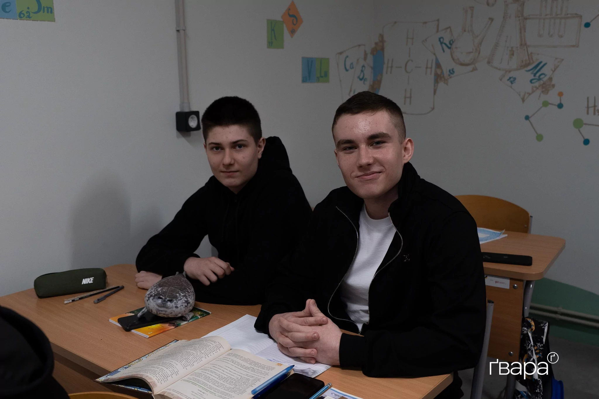 зображення до посту: У Чугуєві відкрили дві підземні школи — фото