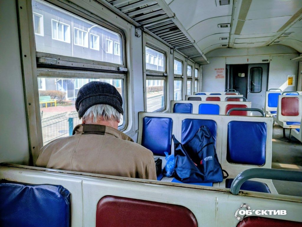 Чоловік із велосипедом