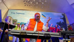 У харківському метро влаштували дискотеку для ментального розвантаження (відео)