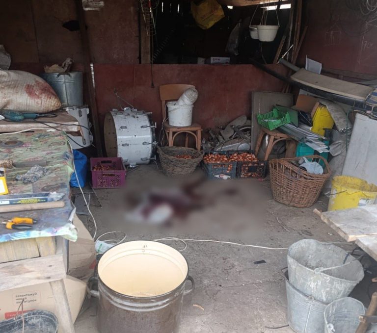 У Харківській області чоловік постраждав під час розбирання знайденого боєприпасу