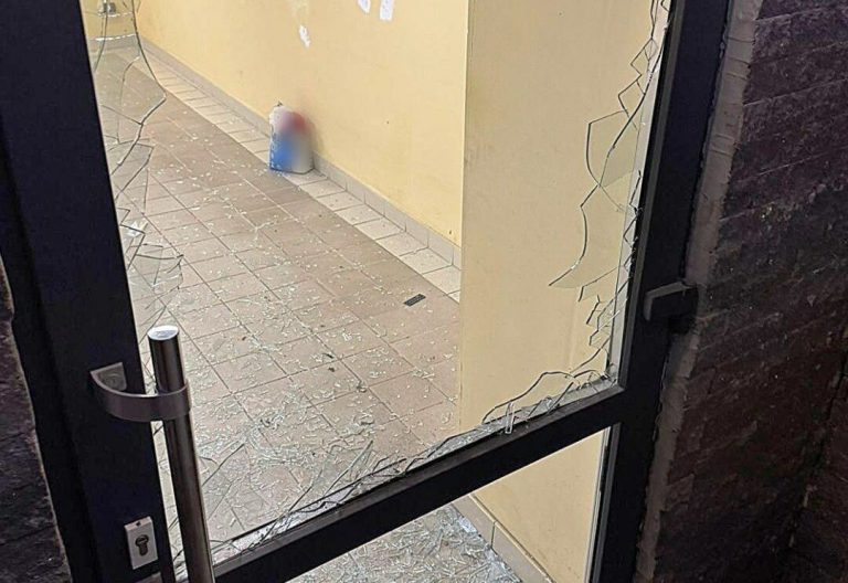 Вибух біля магазину в Салтівському районі Харкова