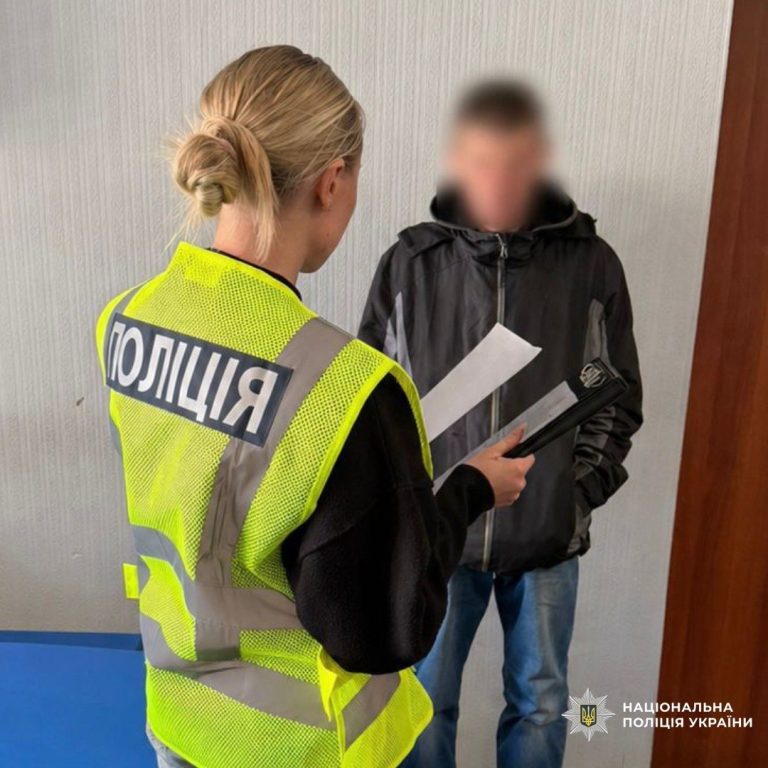 У Харкові чоловікові загрожує ув’язнення за знущання над рідною матір’ю