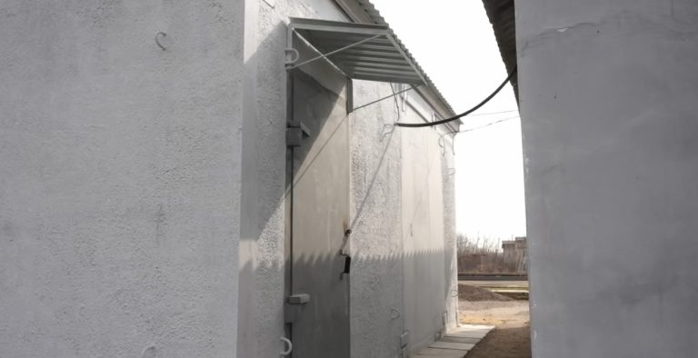 Мобільні укриття врятували провідницю на Харківщині — Укрзалізниця розгортає їх