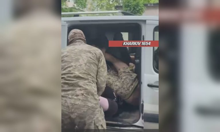 У Харкові дитина залишилася біля школи, батьків притягнули до відповідальності — реакція ОТЦК