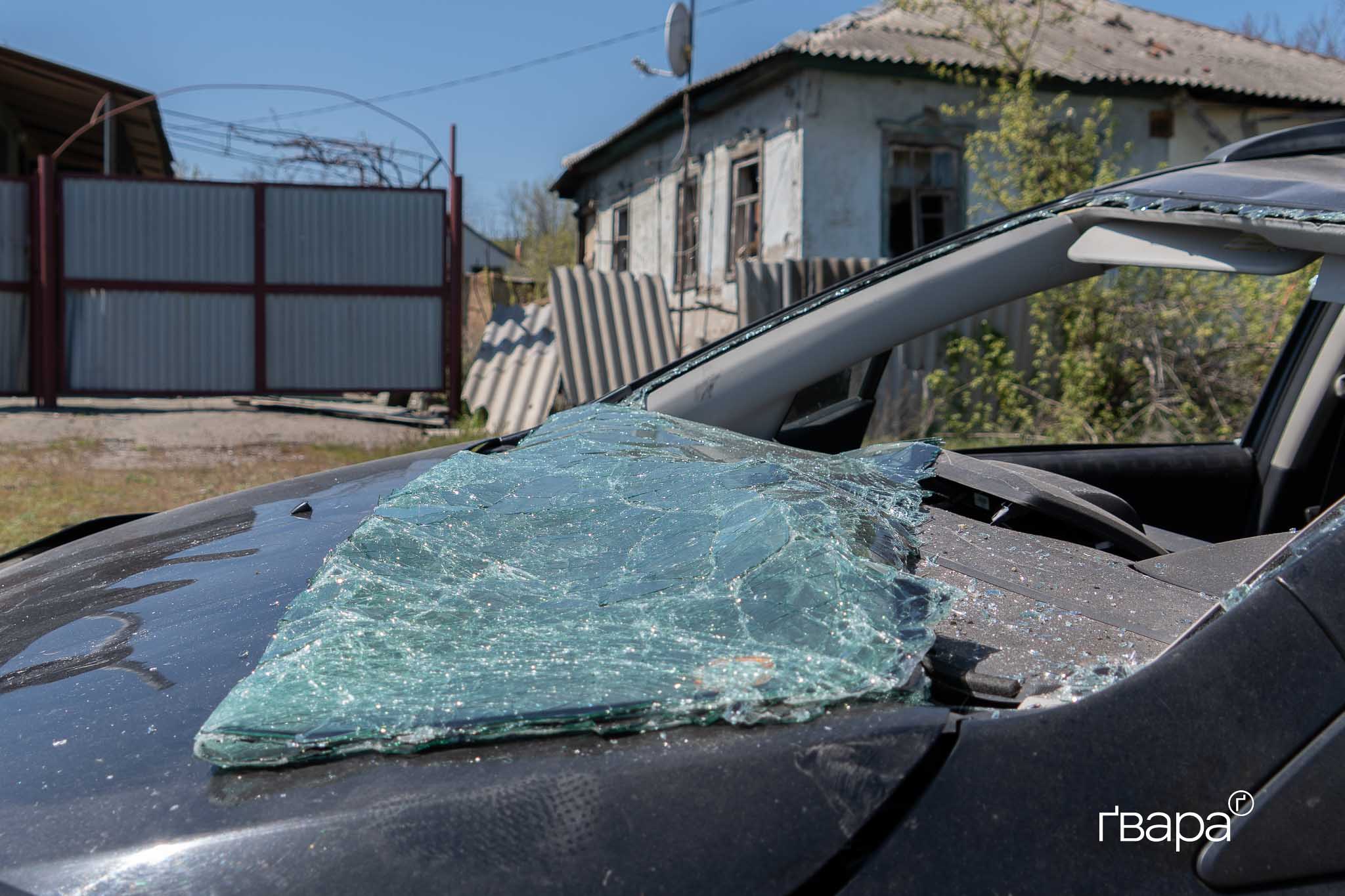 Наслідки ракетного удару у Мерефі — фото