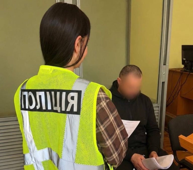 У Харкові чоловіку оголосили підозру в убивстві жінки