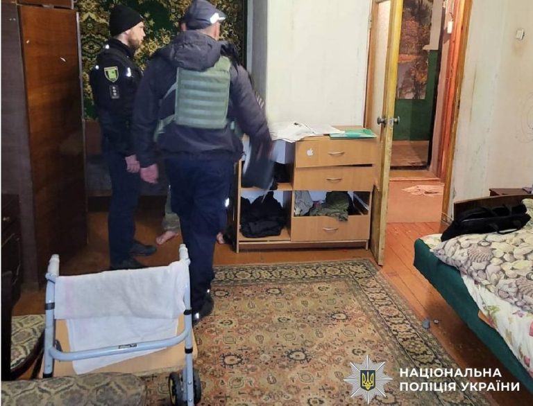 У Харкові 41-річного чоловіка затримали за побиття батька