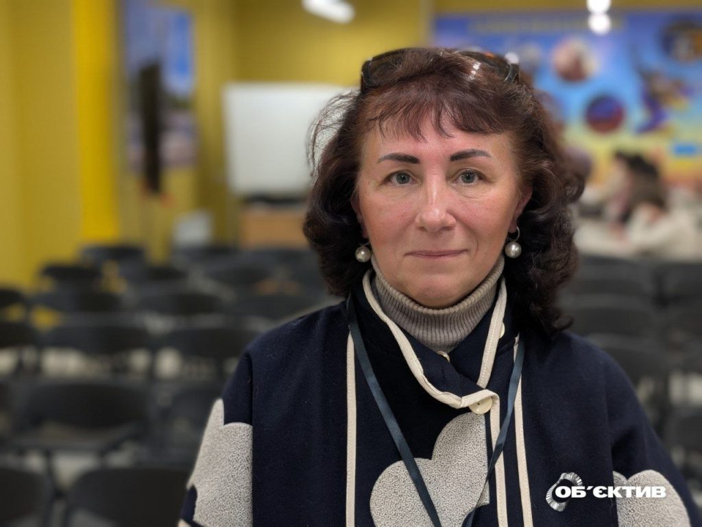 Вхід до підземної школи