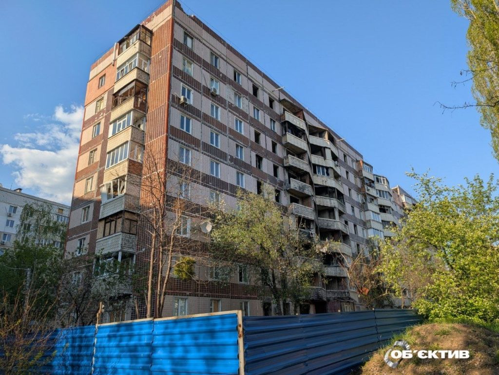 Руйнування фасаду, Леся Сердюка, 56