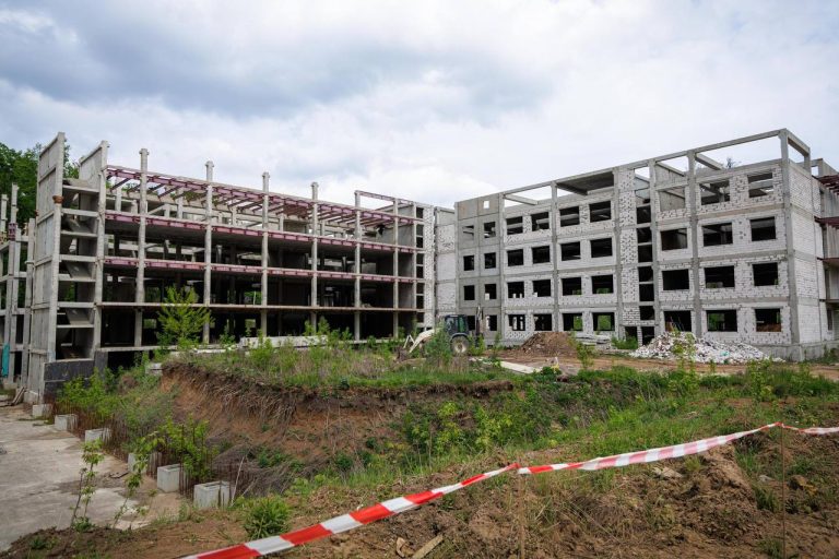 Підземний госпіталь на 1100 місць: трансформація харківського онкоцентру (відео)