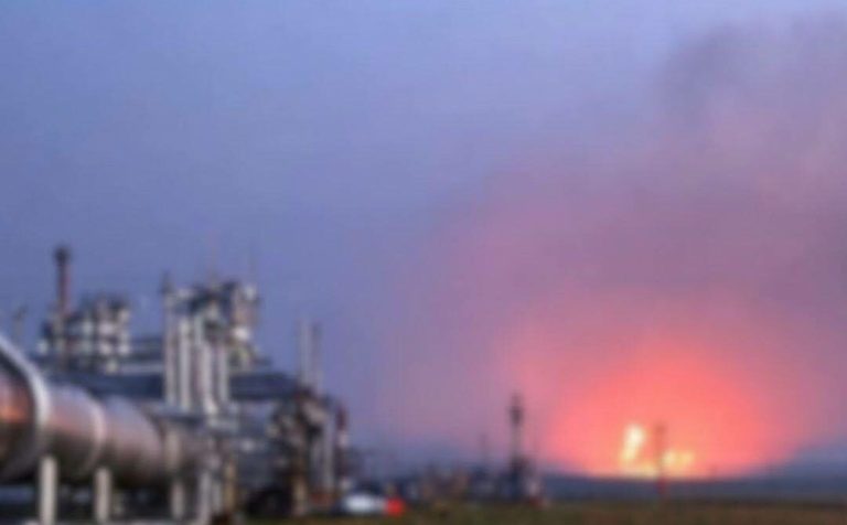 Російські війська понад добу атакують нафтогазову інфраструктуру Харківщини