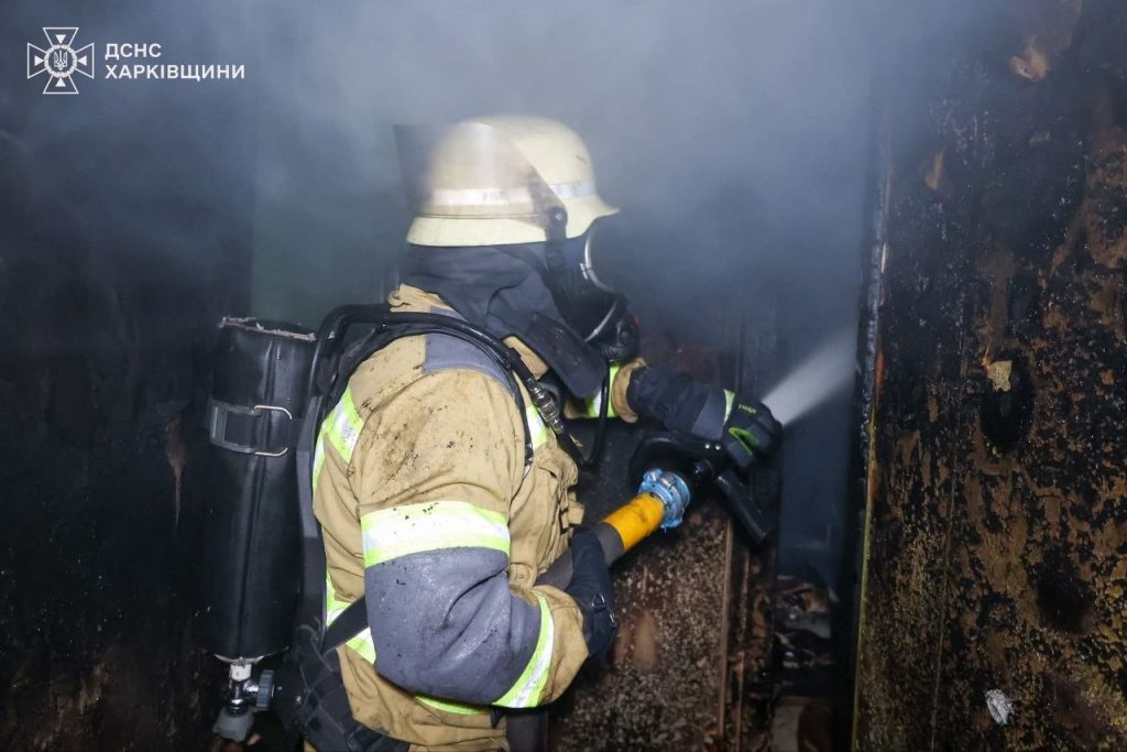 Ліквідація пожежі в житловому будинку Харкова