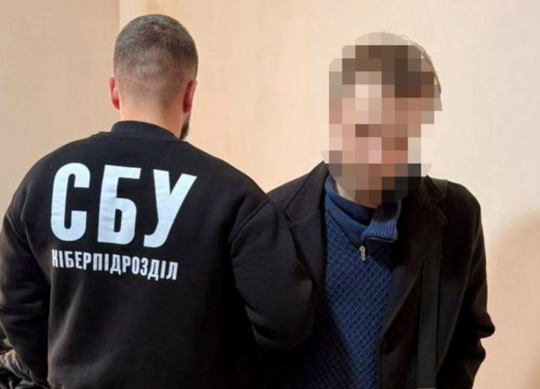 У Харкові затримали підозрюваного у підпалах автомобілів