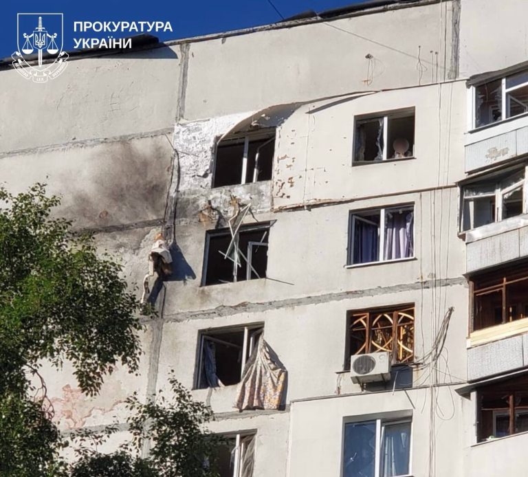 Прокуратура оприлюднила деталі влучань на Харківщині (фото)