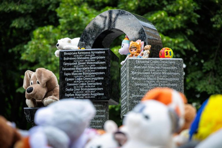 Скільки дітей загинуло на Харківщині під час війни — матеріали до Дня пам’яті (відео)