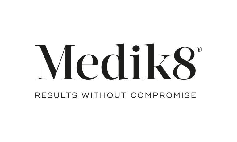 Почему Retinal от Medik8 стал новым фаворитом в антивозрастном уходе