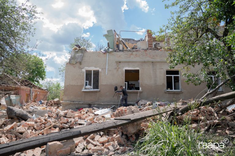 Другий день поспіль російські авіаудари вражають Холодногірський район Харкова