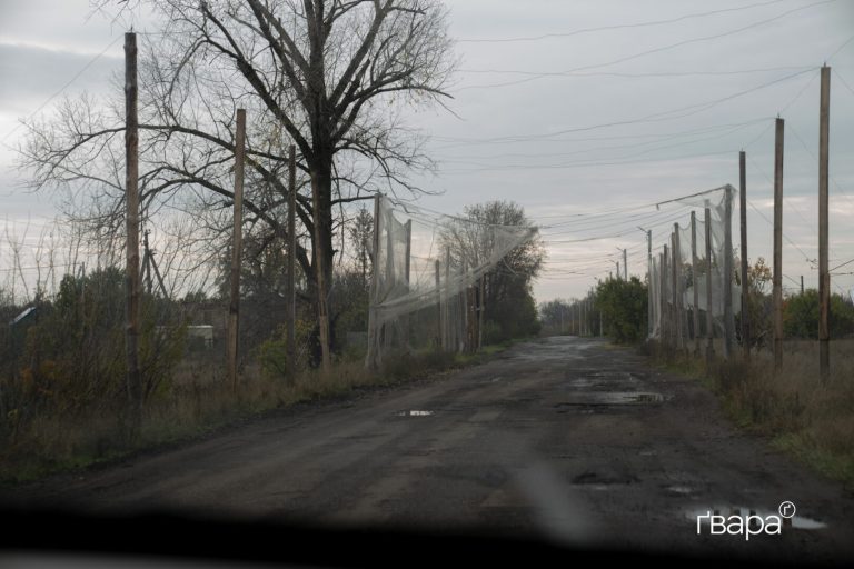 На Харківщині лише 8% критичних доріг прикриті антидроновими сітками