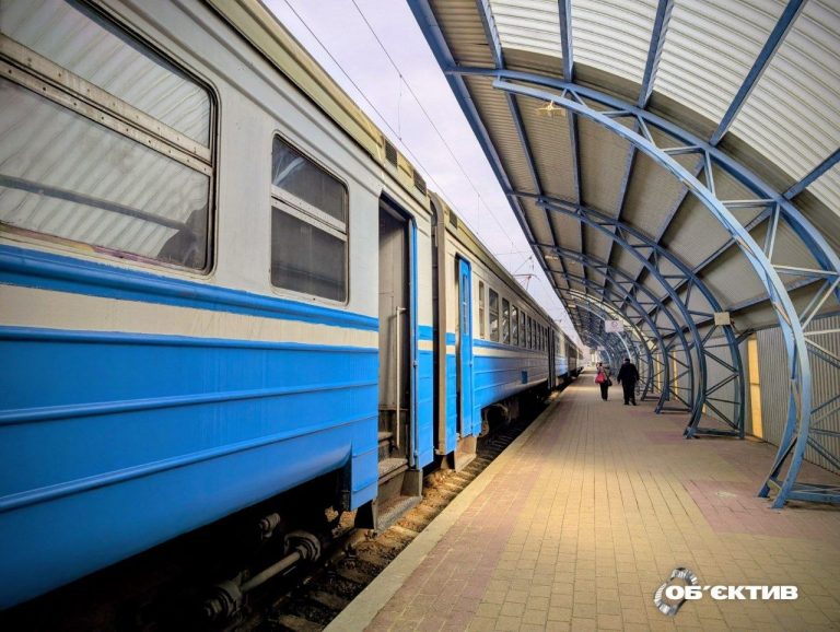 У Харківській області потяги затримуються через зрослу небезпеку на маршрутах