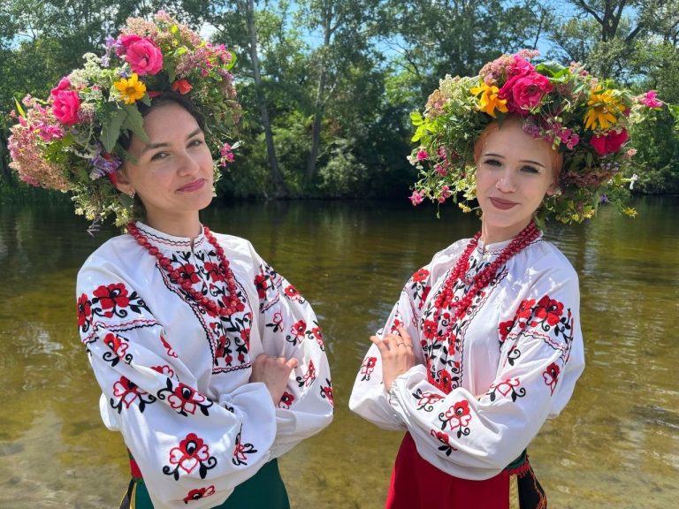 Вінки й купальські обряди: Івана Купала відзначили у деокупованих громадах Харківщини (фото)