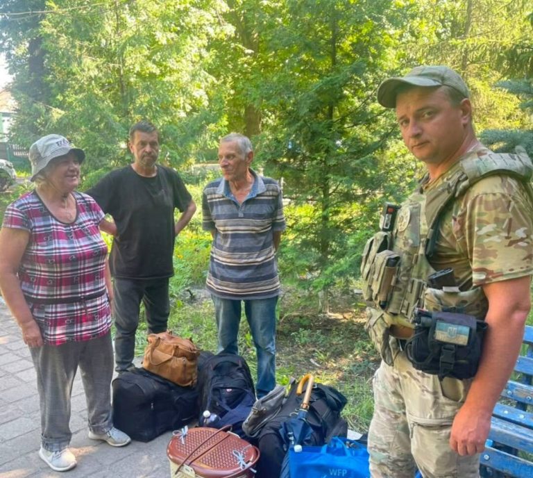 За тиждень із Харківщини евакуювали близько півтисячі мешканців
